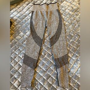 PINK Victoria's Secret Gray Leggings